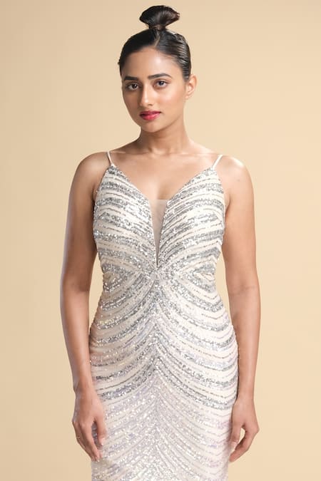 Kommal Sood Pink Lycra, Net Sequins V-neck Graphic Pattern Work Dress Online at Aza Fashions Kommal Sood_Pink Lycra, Net Sequins V-neck Graphic Pattern Work Dress _Online_at_Aza_Fashions