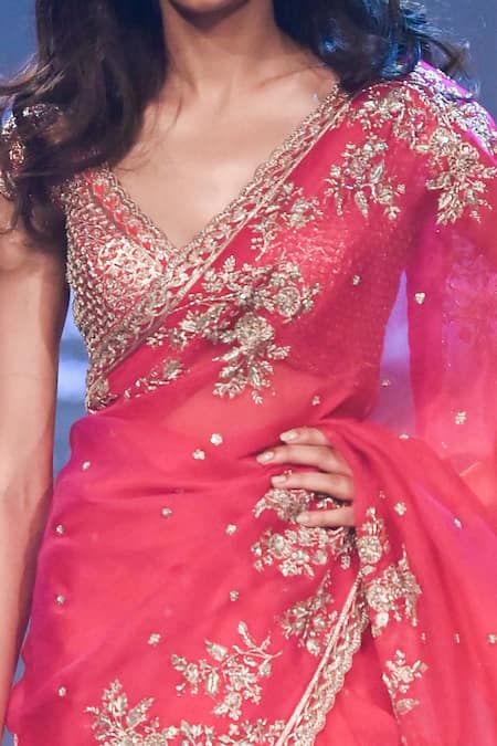 Anushree Reddy_Pink Organza Embroidery V-neck Inayat Border Saree With Unstitched Blouse _Online_at_Aza_Fashions