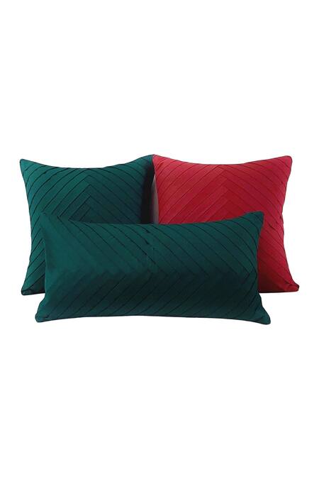 Throwpillow_Emerald Green Blend Of Cotton And Polyester Pleated Cushion Cover - Single Pc_at_Aza_Fashions