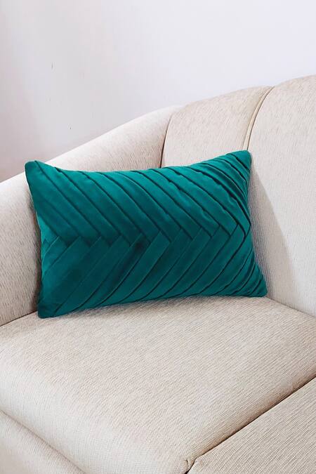 Buy Throwpillow Green Blend Of Cotton And Polyester Pleated Lumbar Cover Online at Aza Fashions Buy_Throwpillow_Green Blend Of Cotton And Polyester Pleated Lumbar Cover_Online_at_Aza_Fashions
