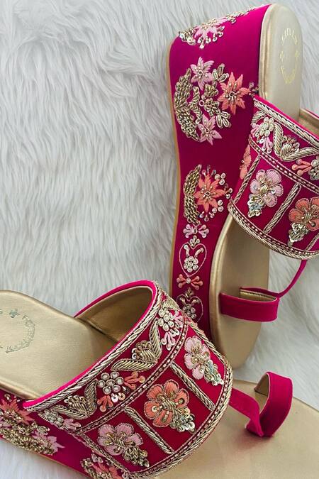 Shiveen Shiveen Pink Embroidered Velvet Kolhapuri Wedges Online at Aza Fashions Shiveen Shiveen_Pink Embroidered Velvet Kolhapuri Wedges _Online_at_Aza_Fashions