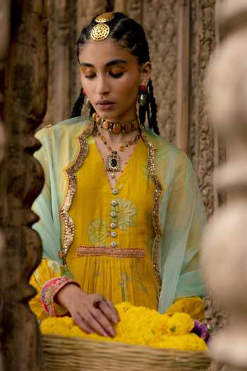 Buy_Rajiramniq_Yellow Anarkali Chanderi Tissue, Dupatta Organza, Salwar Silk Gathered Set _Online_at_Aza_Fashions