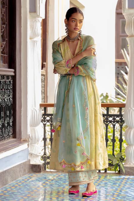 Rajiramniq_Ivory Chanderi Tissue Print Sequins V Neck Fariba Floral Anarkali Set _Online_at_Aza_Fashions