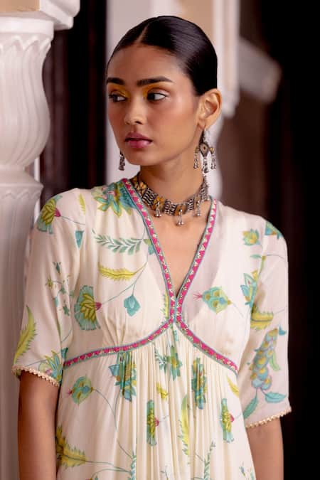 Shop Rajiramniq Ivory Organza, Crepe Floral, Sequins V Neck Fariba Flower Print Gharara Set Online at Aza Fashions Shop_Rajiramniq_Ivory Organza, Crepe Floral, Sequins V Neck Fariba Flower Print Gharara Set _Online_at_Aza_Fashions