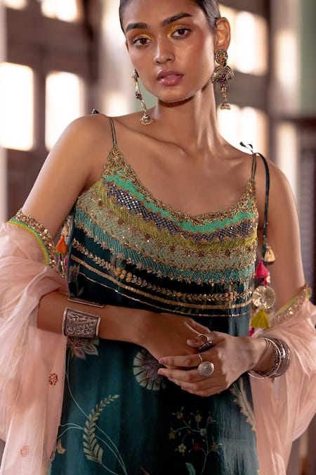 Rajiramniq Blue Organza Print Sequins Square Neck Fariba Embellished Kurta Set Online at Aza Fashions Rajiramniq_Blue Organza Print Sequins Square Neck Fariba Embellished Kurta Set _Online_at_Aza_Fashions