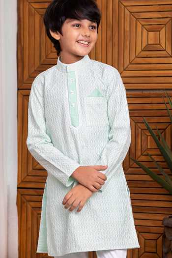 Free Sparrow_White Chanderi, Cotton Embroidery Rose Thread Kurta Set _Online_at_Aza_Fashions