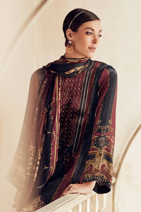 Buy Label Varsha Multi Color Kurta Velvet Printed Baroque Round Neck Pant Set Online at Aza Fashions Buy_Label Varsha_Multi Color Kurta Velvet Printed Baroque Round Neck Pant Set_Online_at_Aza_Fashions