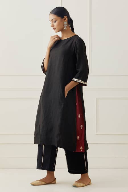 Buy_Kamaltaas_Black Linen Hand Embroidered Pittan Round Kurta  _Online_at_Aza_Fashions
