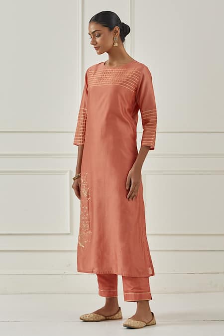 Kamaltaas Gota Embroidered Kurta And Pant Set 