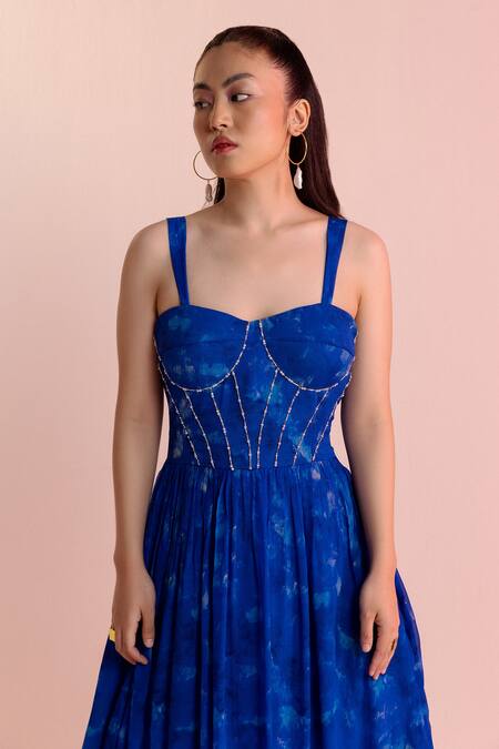 Joskai Studio Blue Chiffon Printed Cloud Sweetheart Neck Pattern Gown Online at Aza Fashions Joskai Studio_Blue Chiffon Printed Cloud Sweetheart Neck Pattern Gown_Online_at_Aza_Fashions