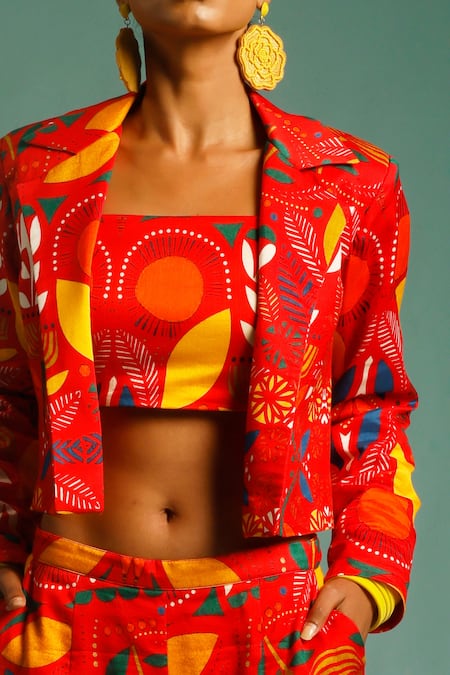 Label Shristi Chetani_Multi Color Chanderi Floral Square Neck Print Blazer With Palazzo Set _at_Aza_Fashions