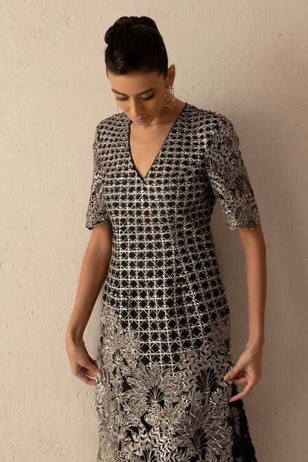 Shop_Varun Nidhika_Black Silk Organza Embroidery V-neck Kiara Kaftan Dress _Online_at_Aza_Fashions