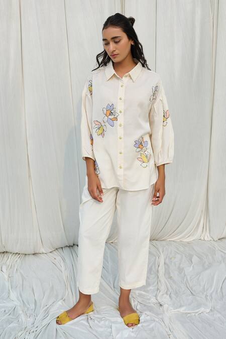 Ayaka White Cotton Embroidery Collared Flower Applique Shirt at Aza Fashions Ayaka_White Cotton Embroidery Collared Flower Applique Shirt _at_Aza_Fashions