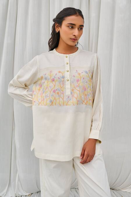 Ayaka White Cotton Embroidery Round Neck Floral Straight Top at Aza Fashions Ayaka_White Cotton Embroidery Round Neck Floral Straight Top _at_Aza_Fashions