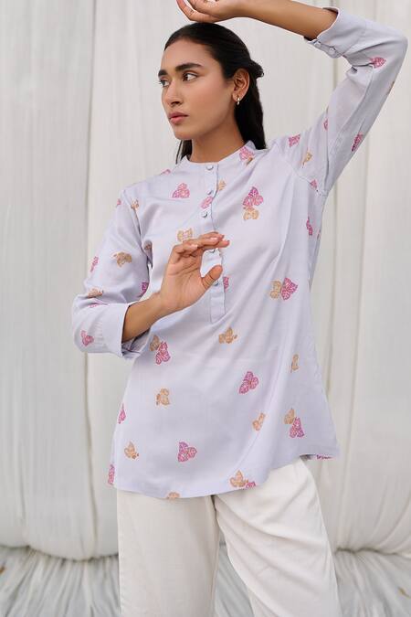 Ayaka Blue Cotton Round Neck Hand Block Printed Top at Aza Fashions Ayaka_Blue Cotton Round Neck Hand Block Printed Top _at_Aza_Fashions