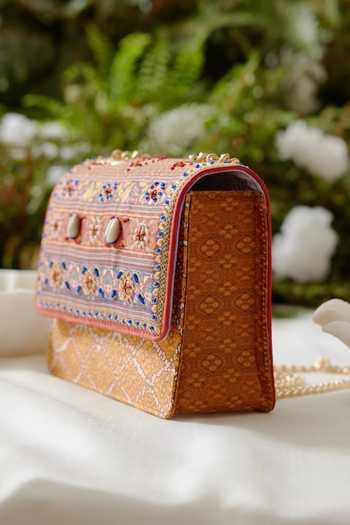 Buy_The Garnish Company_Yellow Beads, Embroidery Alambadi Bandhej Print Sling Bag _Online_at_Aza_Fashions
