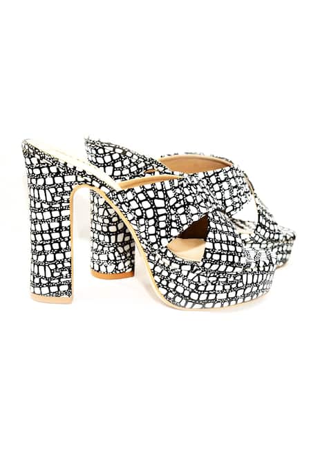 Foot Fuel_Black Last Forever Printed Heels _Online_at_Aza_Fashions