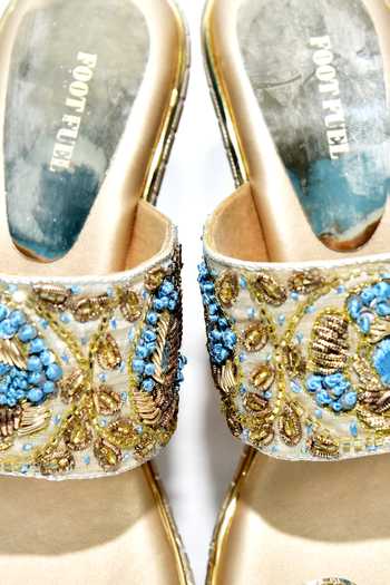Shop_Foot Fuel_Gold Zari, Embroidery Crush Dil Kolhapuri Wedges _Online_at_Aza_Fashions