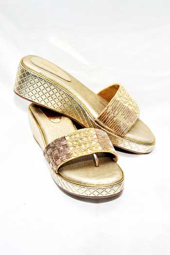 Buy_Foot Fuel_Gold Zari Avi Bead Embellished Wedges 