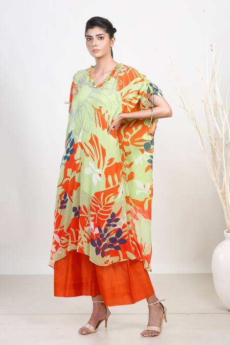 Garo_Green Chiffon Round Neck Leaf Print Kaftan And Pant Set _Online_at_Aza_Fashions