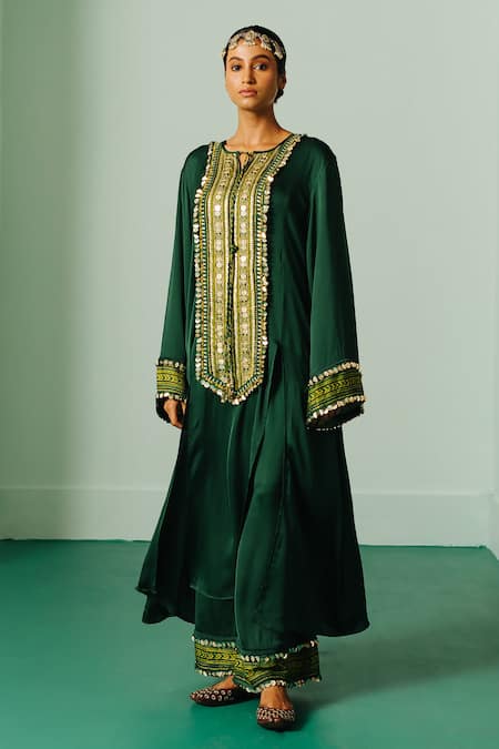 Prahnaaya Green Satin Sequins, Zari, Embroidery Keyhole Placket Straight Kurta And Pant Set Online at Aza Fashions Prahnaaya_Green Satin Sequins, Zari, Embroidery Keyhole Placket Straight Kurta And Pant Set _Online_at_Aza_Fashions