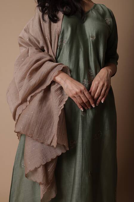 Rhua_Green Silk, Cotton, Silk, Neeti Thread Placement Kurta Set _at_Aza_Fashions