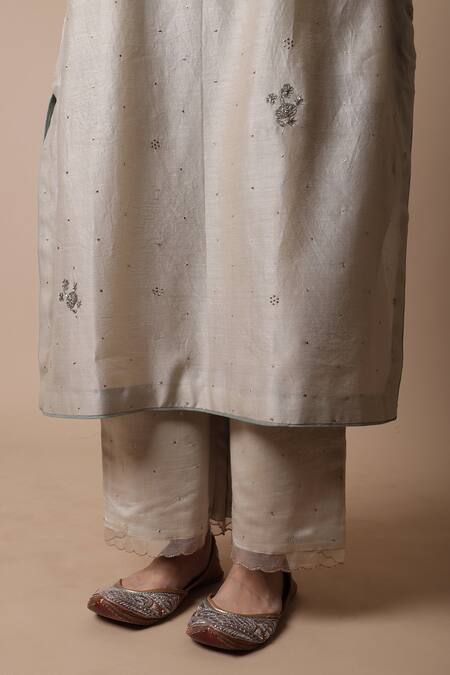 Rhua_Beige Chanderi, Cotton, Organza, Silk Embroidery, Afsa Flower Mukaish Kurta Set _Online_at_Aza_Fashions