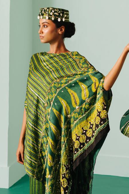 Prahnaaya Green Satin Sequins Boat Neck Hand Block Printed Kaftan And Pant Set Online at Aza Fashions Prahnaaya_Green Satin Sequins Boat Neck Hand Block Printed Kaftan And Pant Set _Online_at_Aza_Fashions