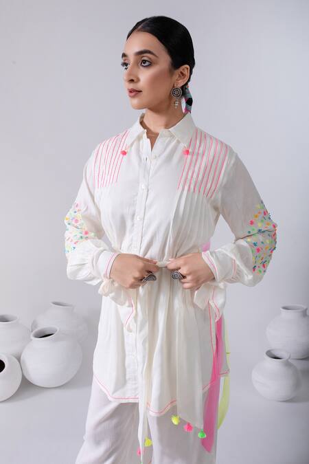 Kacha Tanka_Ivory Cotton Voile Thread Collared Neck Kurta With Palazzo _Online_at_Aza_Fashions
