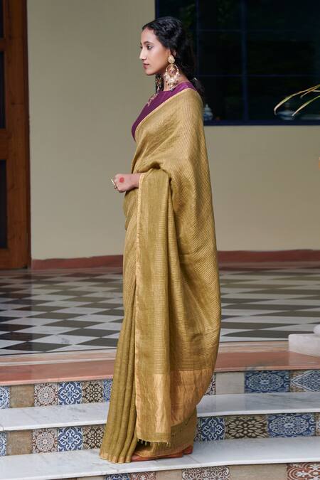 Buy_Dressfolk_Green Linen Beads, Zari Geet Handwoven Saree With Running Blouse_Online_at_Aza_Fashions