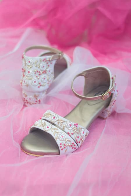 Around Always White Embroidery Gulshan Double Strap Block Heels Online at Aza Fashions Around Always_White Embroidery Gulshan Double Strap Block Heels _Online_at_Aza_Fashions