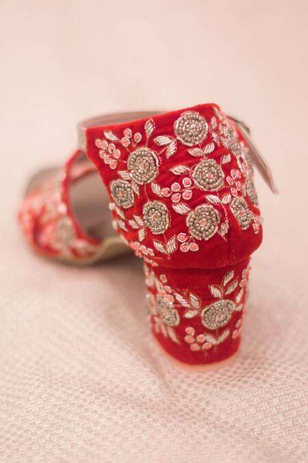 Buy Around Always Red Embroidery Gulshan Velvet Block Heels Online at Aza Fashions Buy_Around Always_Red Embroidery Gulshan Velvet Block Heels _Online_at_Aza_Fashions