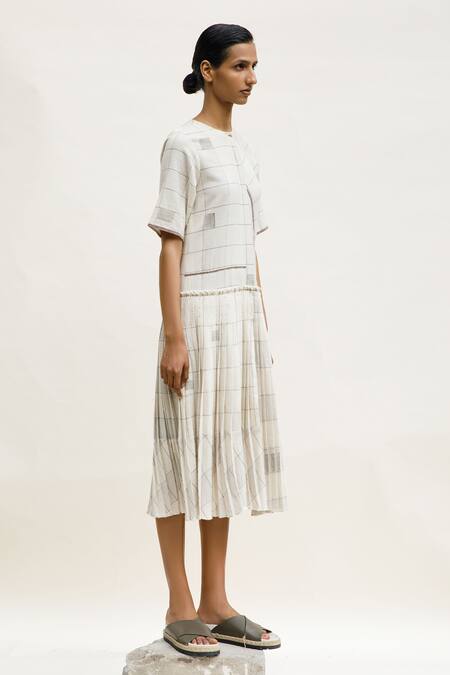 Urvashi Kaur Off White Cotton Round Neck Finn Geometric Block Print Dress Online at Aza Fashions Urvashi Kaur_Off White Cotton Round Neck Finn Geometric Block Print Dress _Online_at_Aza_Fashions