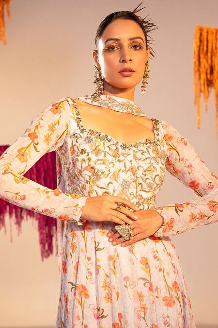 Silky Bindra White Georgette Sequins, Crystals Floral Print Anarkali With Choker Dupatta Online at Aza Fashions Silky Bindra_White Georgette Sequins, Crystals Floral Print Anarkali With Choker Dupatta _Online_at_Aza_Fashions