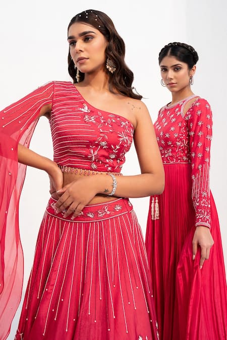 Buy_Nayna Kapoor_Red Georgette Embroidery Floral Round Neck Pearl And Flower Anarkali _Online_at_Aza_Fashions