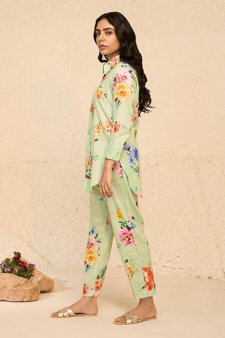Chrkha Green Cotton Satin Collared Floral Print Shirt With Pant Online at Aza Fashions Chrkha_Green Cotton Satin Collared Floral Print Shirt With Pant _Online_at_Aza_Fashions
