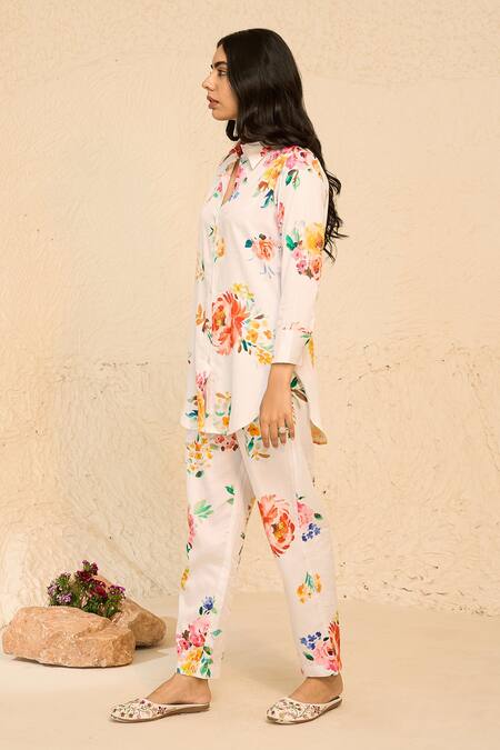 Chrkha White Cotton Satin Collared Flower Bloom Print Shirt With Pant Online at Aza Fashions Chrkha_White Cotton Satin Collared Flower Bloom Print Shirt With Pant _Online_at_Aza_Fashions