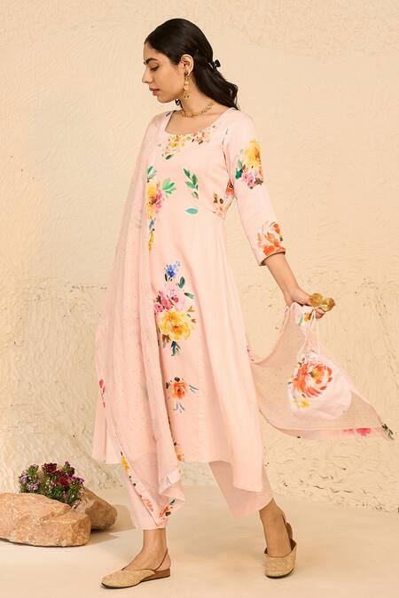 Shop_Chrkha_Pink Cotton Satin Print Floral Round Neck Kurta Set _Online_at_Aza_Fashions