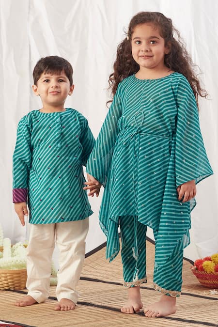 Vivedkids_Blue Cotton Embroidery Stripe Pattern Kurta Set _Online_at_Aza_Fashions
