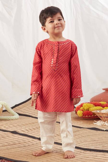 Vivedkids_Red Cotton Mirrors Embroidered Kurta Set _at_Aza_Fashions