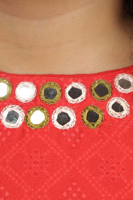 Buy_Vivedkids_Red Crepe, Cotton Applique, Embroidery, Tassels, Lotus Pichwai Print Lehenga Set _Online_at_Aza_Fashions