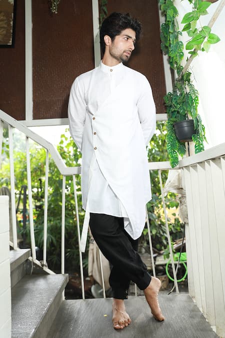 Echke_White Linen Overlap Kurta Set_at_Aza_Fashions