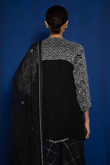 Romaa_Black Sharara And Kurta Georgette Hand Embroidered Chevron Set  _Online_at_Aza_Fashions