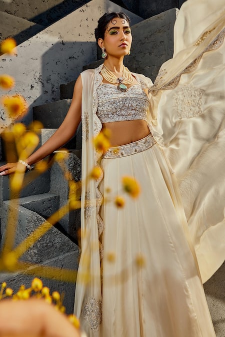 Astha Narang | Off White Raw Silk Border Lehenga Set – LIVEtheCOLLECTIVE