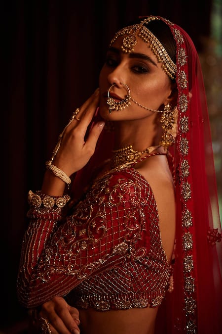 House of Exotique Red Net Embroidery, Crystals, Sequins Scoop Neck Bridal Lehenga Set Online at Aza Fashions House of Exotique_Red Net Embroidery, Crystals, Sequins Scoop Neck Bridal Lehenga Set _Online_at_Aza_Fashions