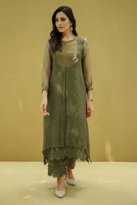 Shop_Naaz By Noor_Green Cotton, Organza, Chanderi Schiffli Embroidery Flower Lace Work Kurta Set _Online_at_Aza_Fashions