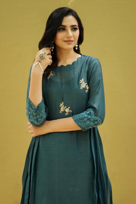 Buy_Naaz By Noor_Blue Cotton, Organza, Chanderi Flower Embroidery Round Handcrafted Kurta Set _Online_at_Aza_Fashions