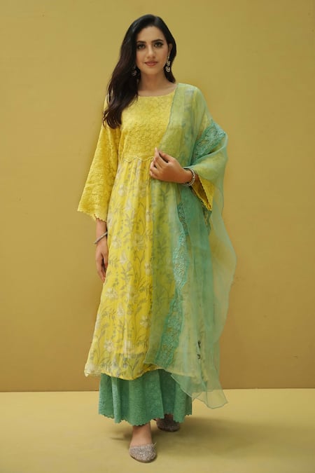 Naaz By Noor_Yellow Cotton, Organza, Chanderi Flower Embroidery Periwinkle Bodice Kurta Set _Online_at_Aza_Fashions