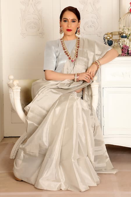 Shop Sheela Suthar Silver Tissue, Handloom Cotton Sava Handwoven Zari Saree With Running Blouse Online at Aza Fashions Shop_Sheela Suthar_Silver Tissue, Handloom Cotton Sava Handwoven Zari Saree With Running Blouse _Online_at_Aza_Fashions