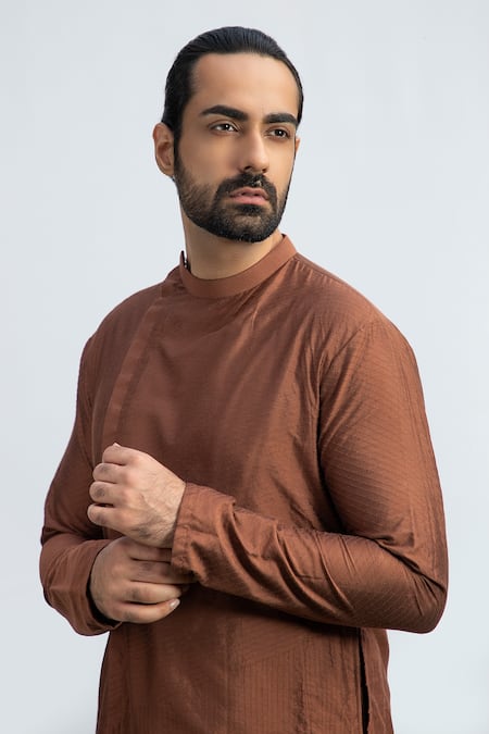 Kaka Calcutta Ivory Bamboo, Cotton, Silk Side Placket Kurta Set Online at Aza Fashions Kaka Calcutta_Ivory Bamboo, Cotton, Silk Side Placket Kurta Set _Online_at_Aza_Fashions